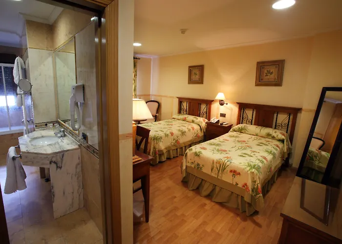 Restaurante El Pentagono ホテル